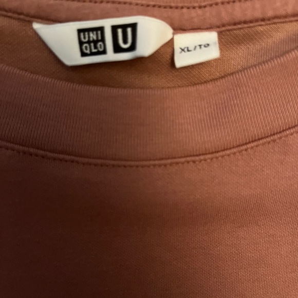 UNIQLO PINK OVERSIZED TEE - Picture 2 of 2